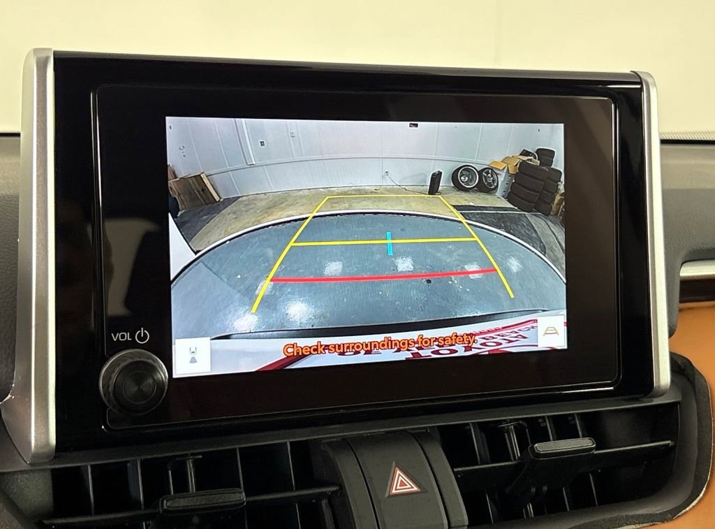 Certified 2025 Toyota RAV4 XLE w/ Convenience Package image 19
