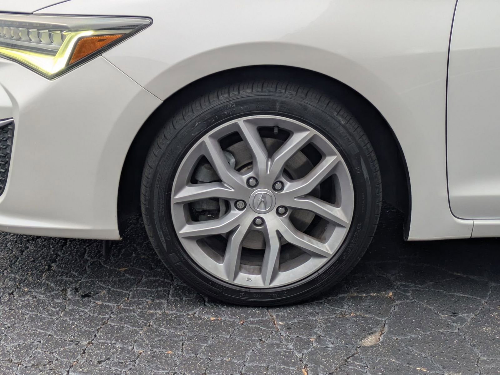 Used 2019 Acura ILX Base image 31