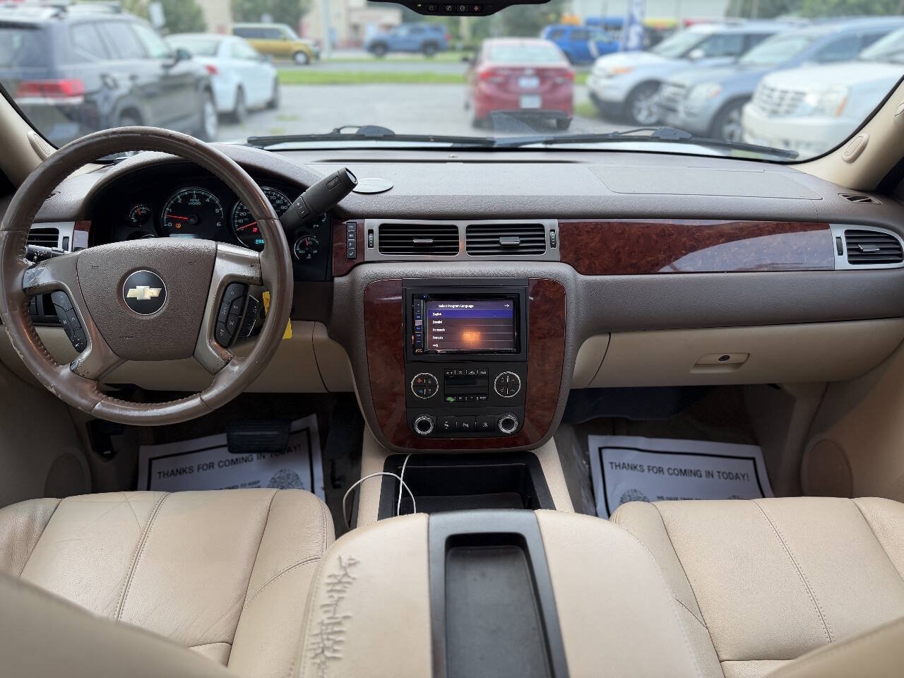 Used 2009 Chevrolet Suburban LT w/ Luxury Package RWD image 15