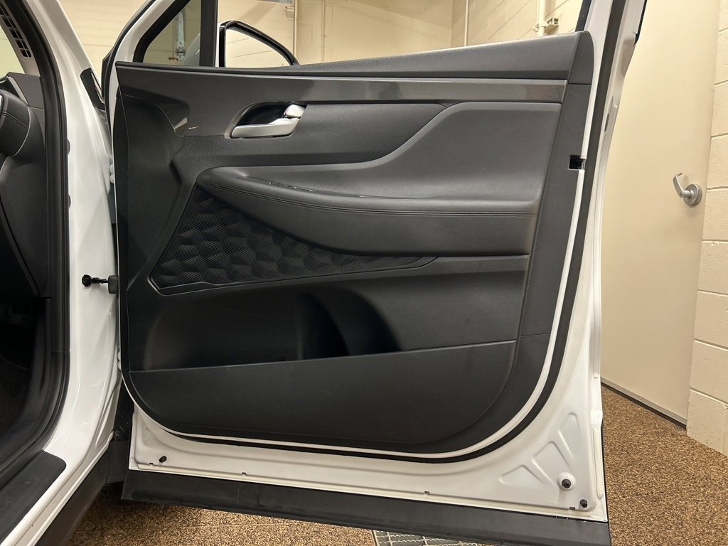 Used 2021 Hyundai Santa Fe SEL image 15