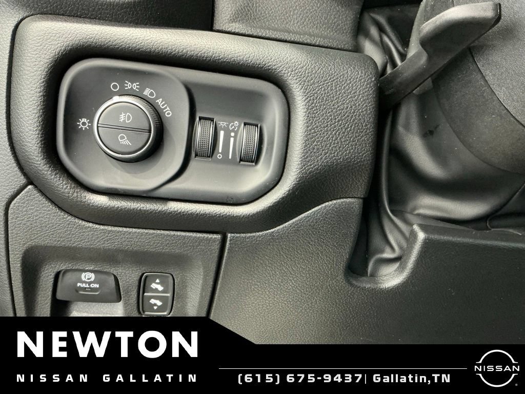 Used 2025 RAM 1500 Big Horn AWD/4WD image 41