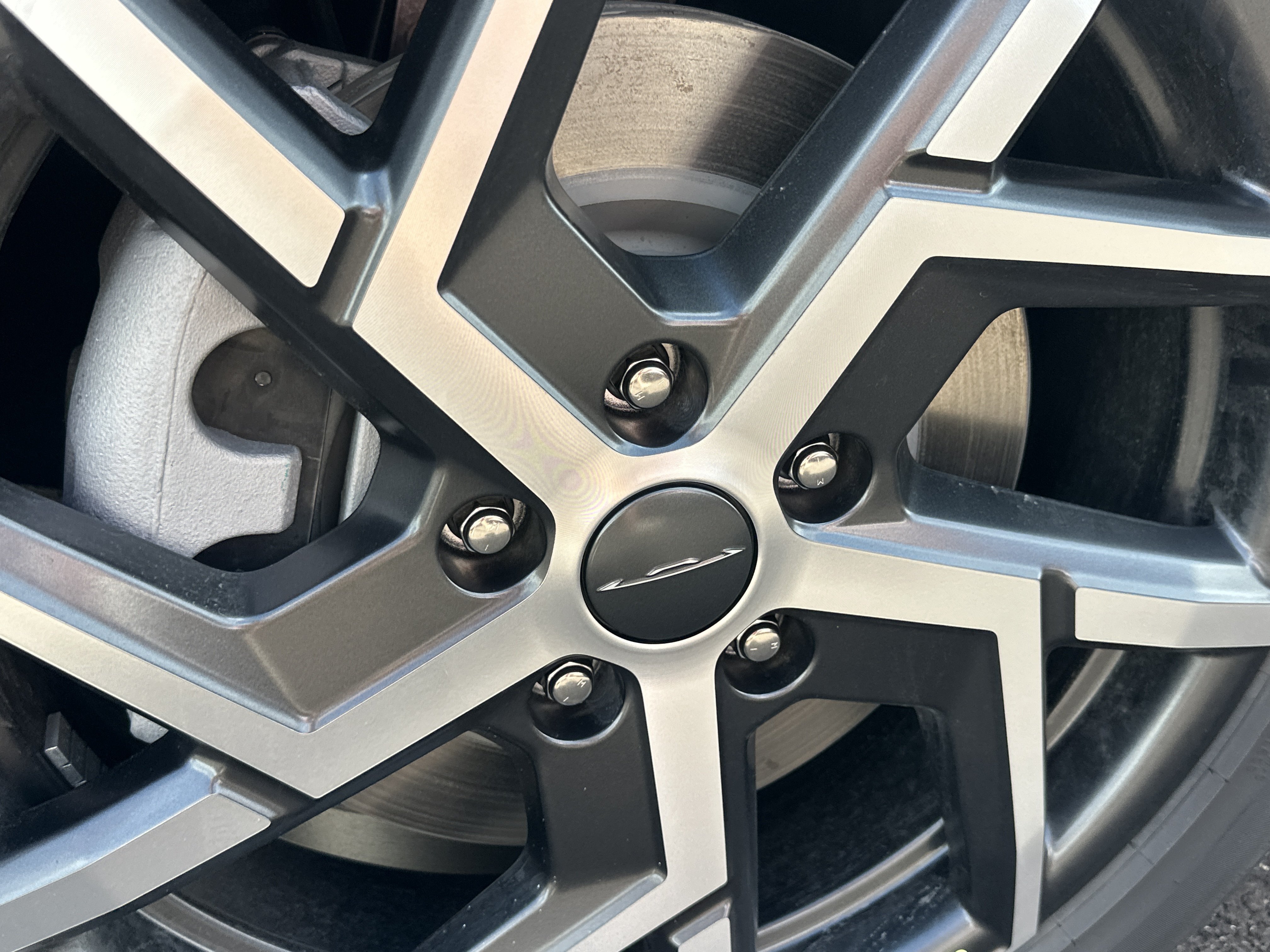 New 2027 Chrysler Pacifica Pinnacle AWD/4WD image 37
