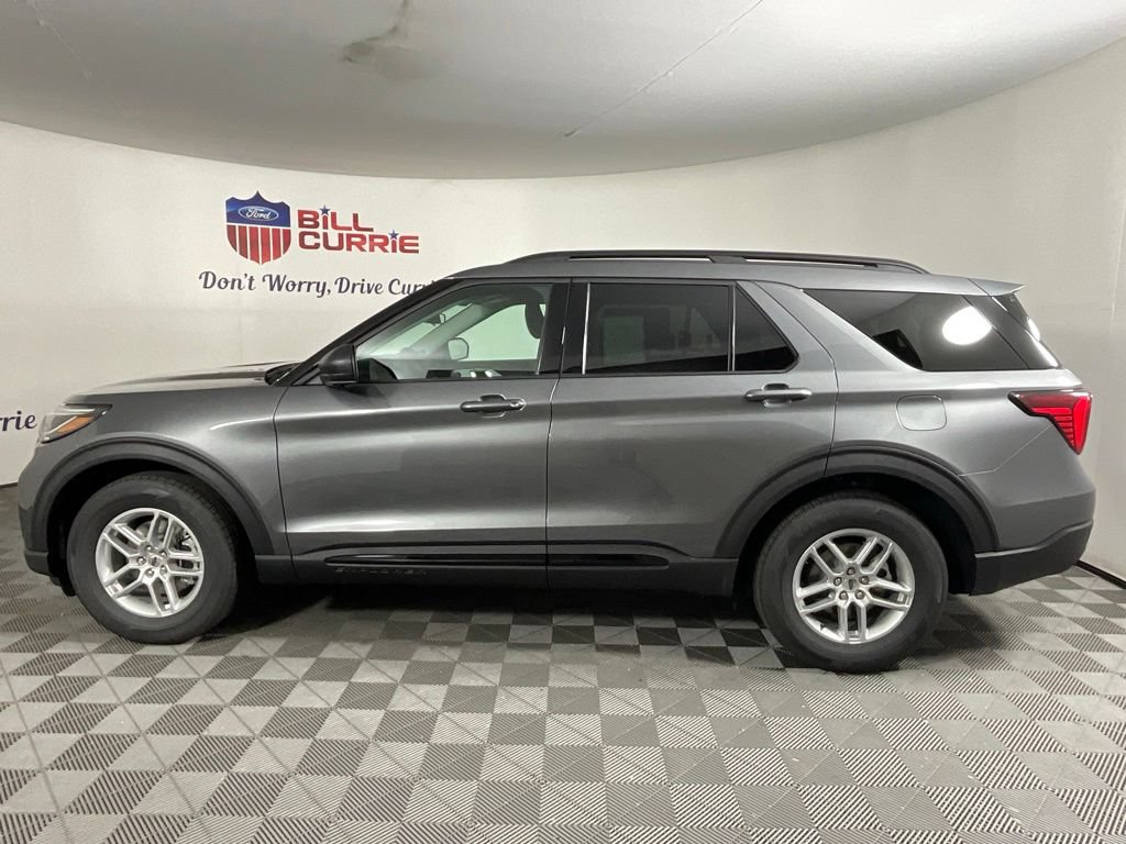 New 2026 Ford Explorer Active RWD image 6