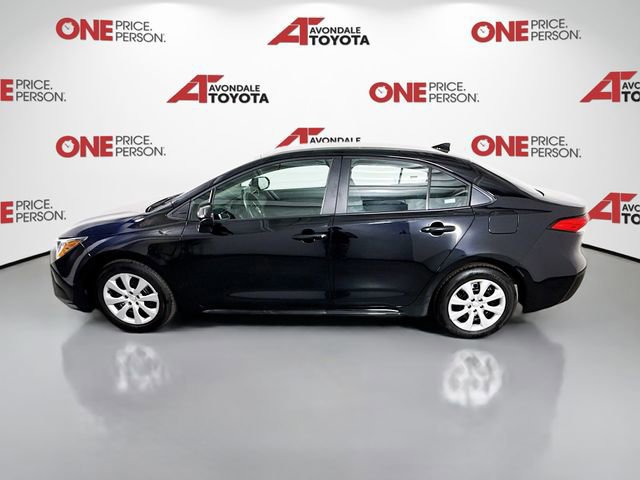 Certified 2025 Toyota Corolla LE FWD image 4