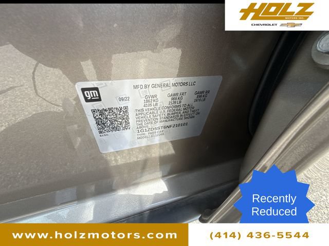 Certified 2022 Chevrolet Malibu LT w/ Leather Package FWD image 33
