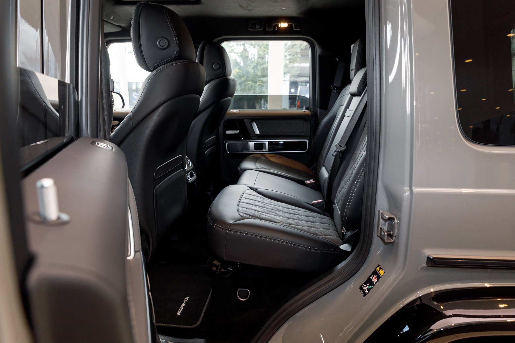 Used 2026 Mercedes-Benz G 63 AMG 4MATIC image 37