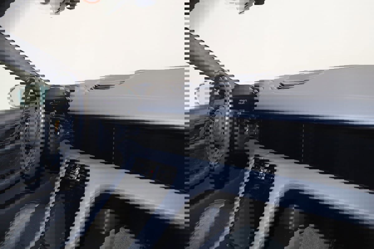 Used 2020 Porsche Taycan 4S image 52