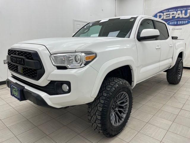 Used 2020 Toyota Tacoma SR5 image 19