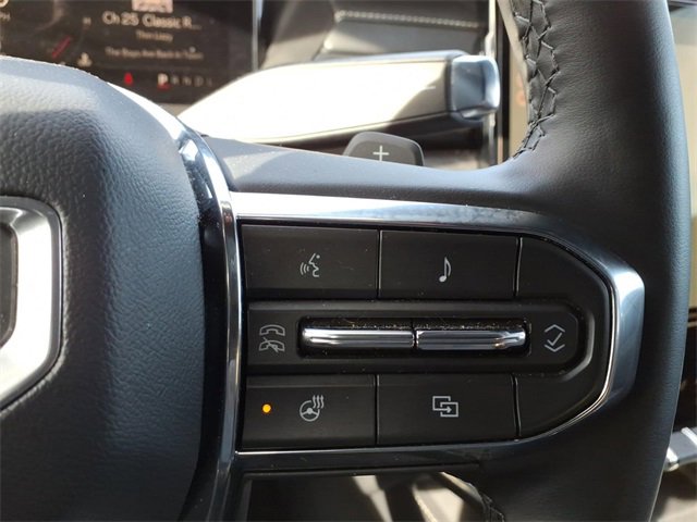 Used 2025 GMC Acadia Elevation image 26