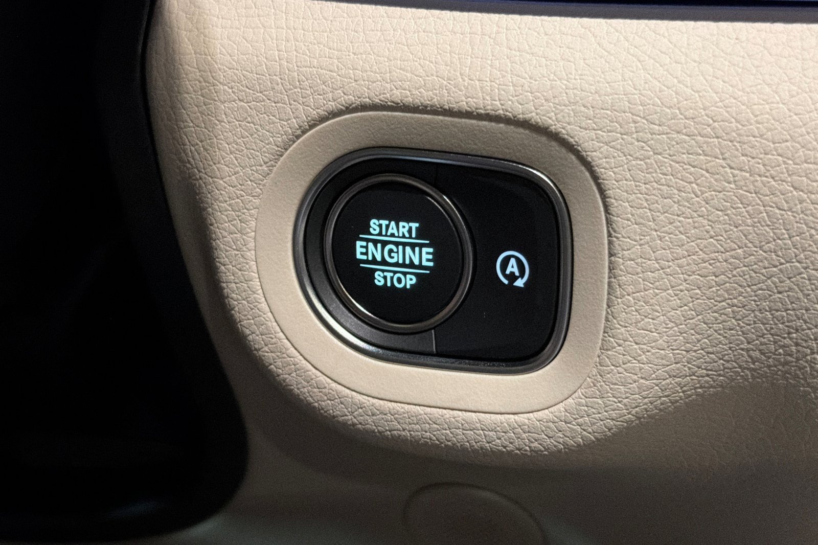 New 2027 Mercedes-Benz GLS 450 4MATIC image 20
