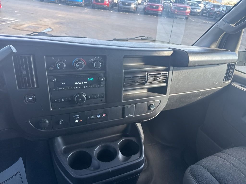 Used 2023 Chevrolet Express 2500 w/ Driver Convenience Package image 17