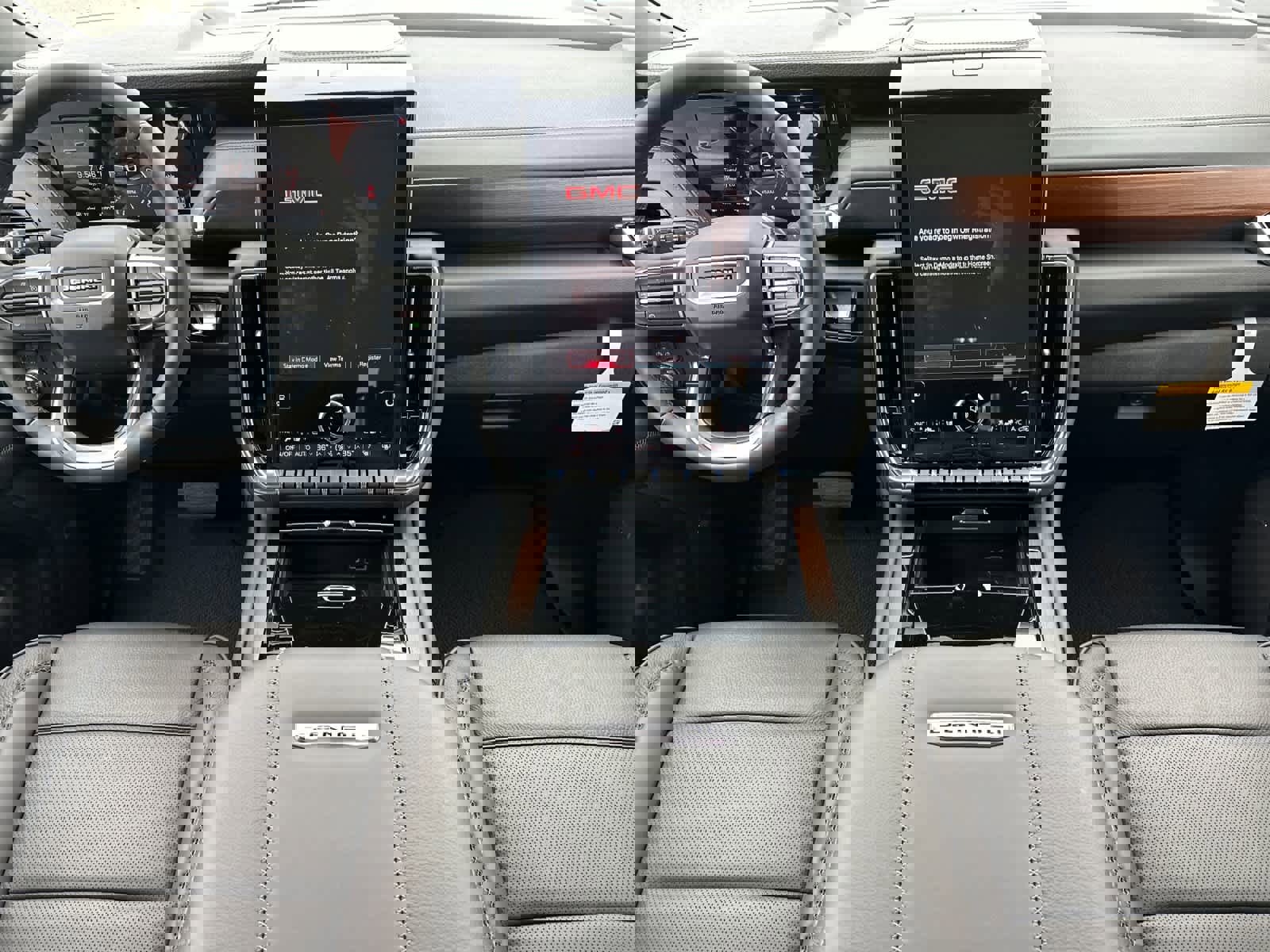 New 2026 GMC Yukon Denali image 12