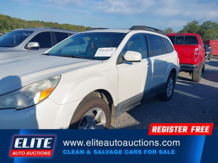 Used 2013 Subaru Outback 2.5i Limited image 3