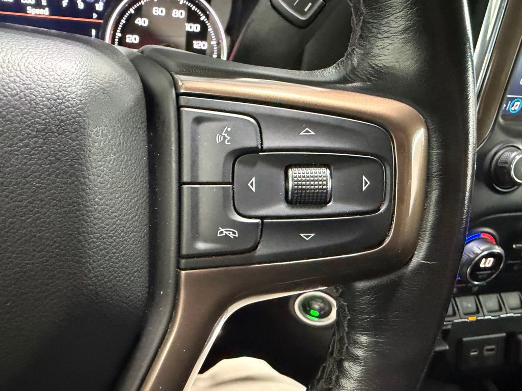 Used 2022 Chevrolet Silverado 1500 High Country w/ Technology Package image 18