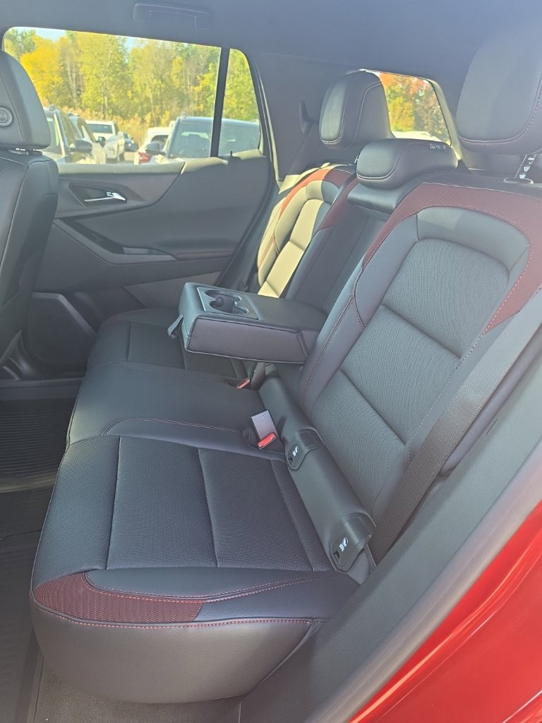 New 2027 Chevrolet Equinox RS w/ Safety and Technology Package FWD image 10