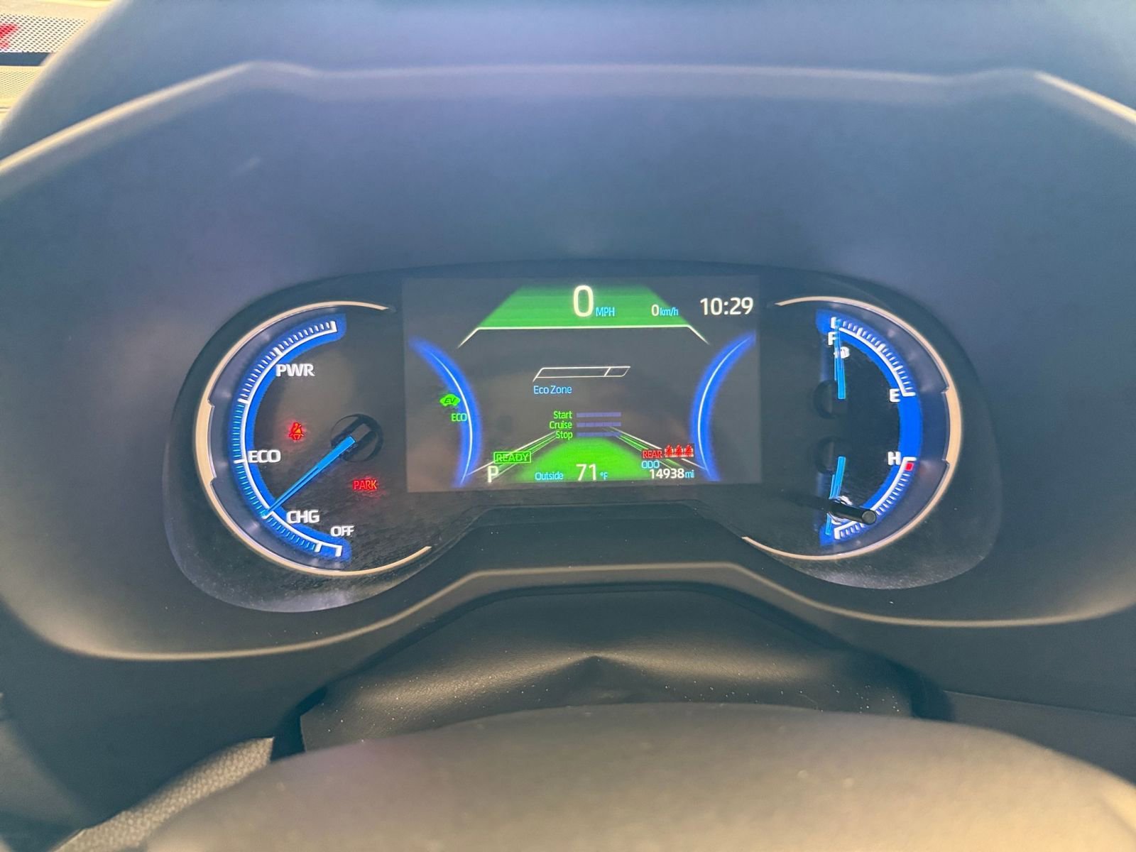 Used 2025 Toyota RAV4 LE image 44