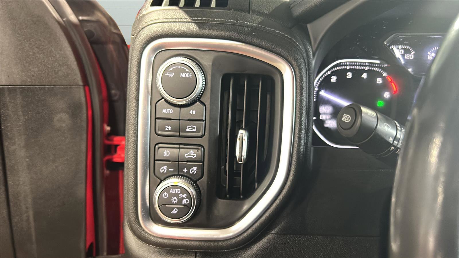 Used 2021 GMC Sierra 1500 SLT w/ SLT Premium Plus Package image 22