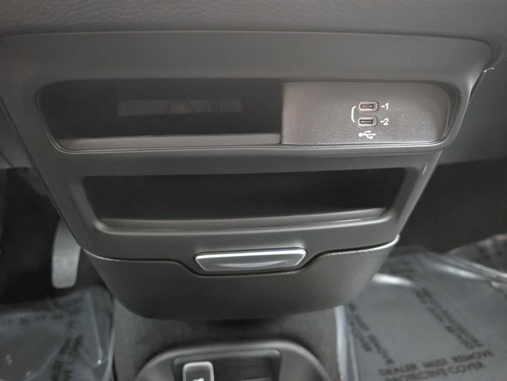 New 2026 Chrysler Voyager LX FWD image 30