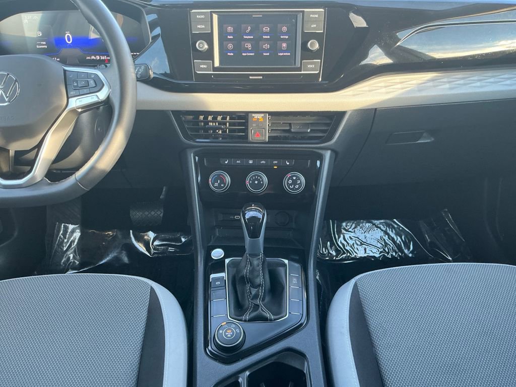 Used 2024 Volkswagen Taos S image 11