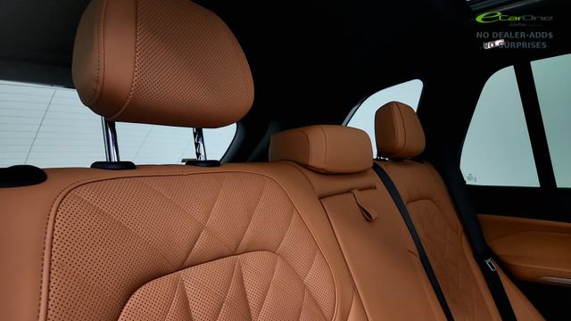 Used 2025 BMW X5 sDrive40i w/ Parking Assistance Package RWD image 40