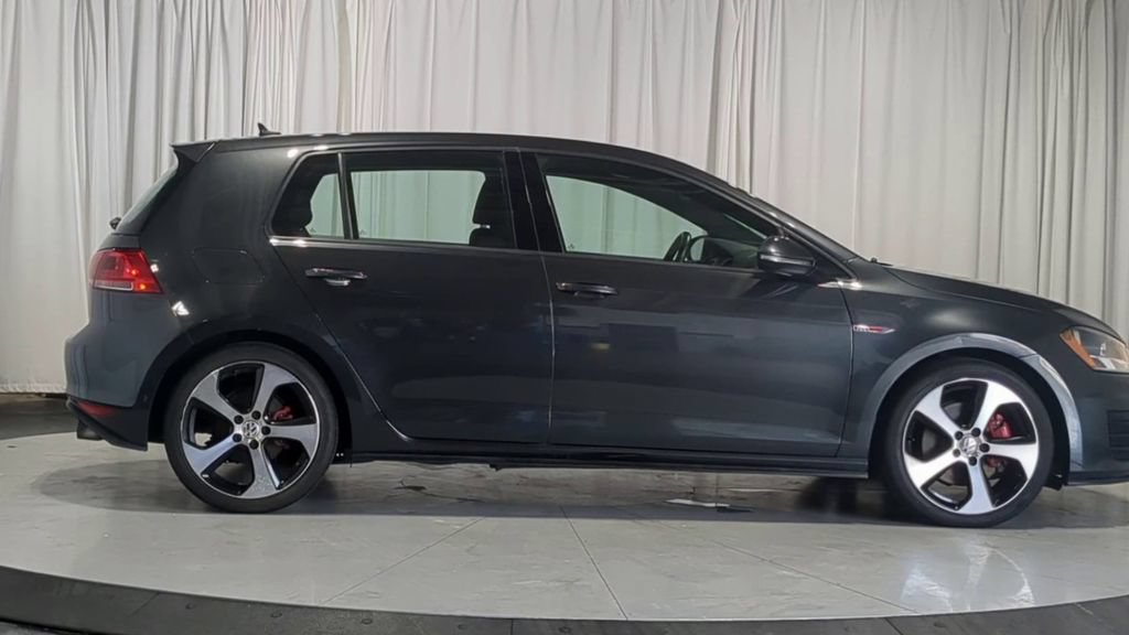Used 2015 Volkswagen GTI S FWD image 11