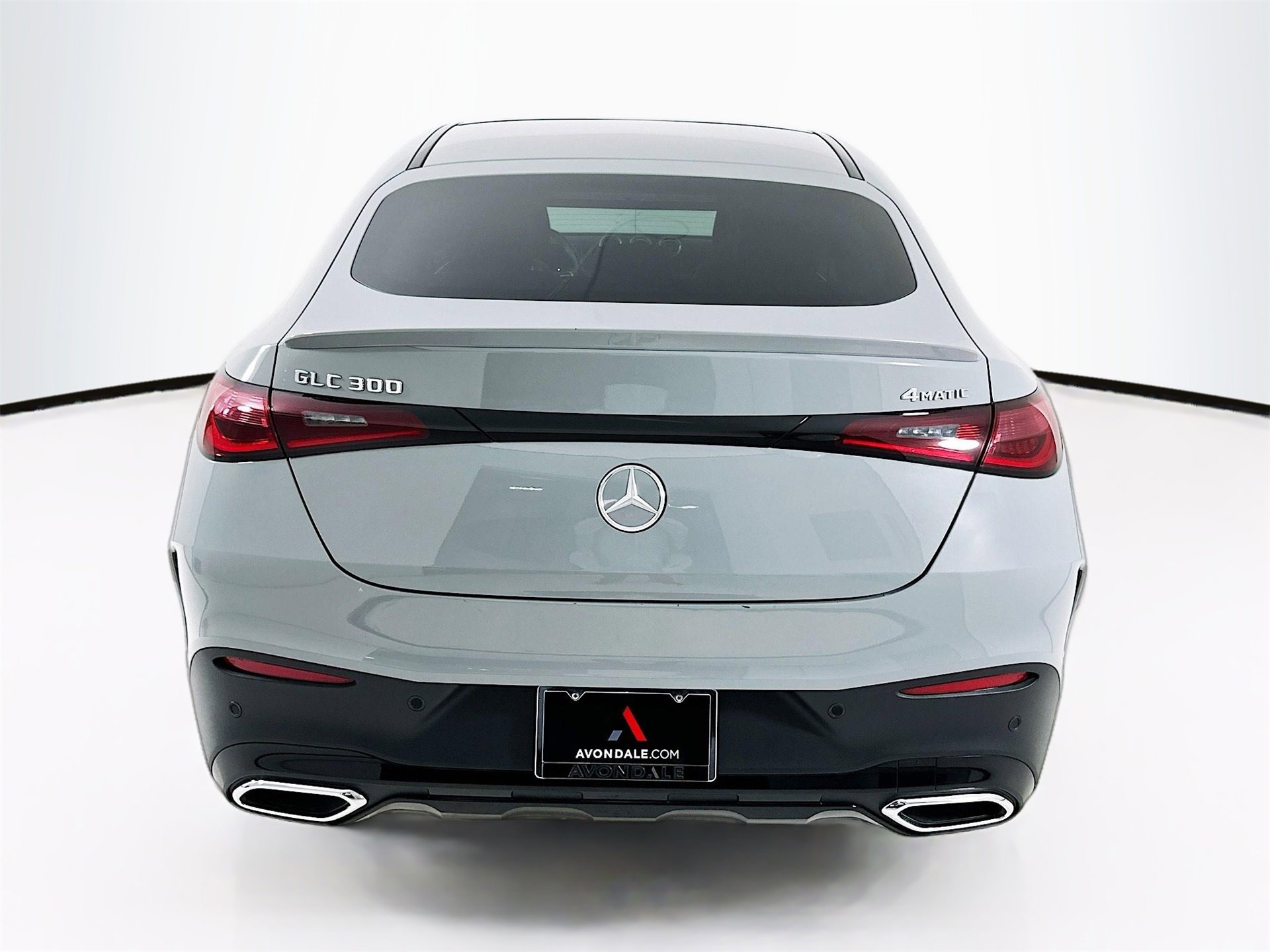 Used 2025 Mercedes-Benz GLC 300 4MATIC image 7