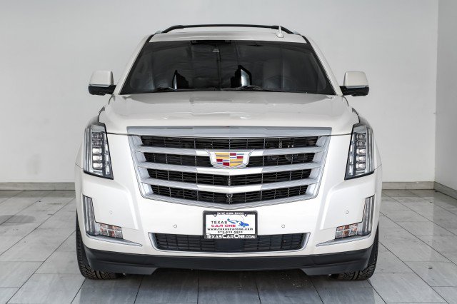 Used 2015 Cadillac Escalade Premium AWD/4WD image 3