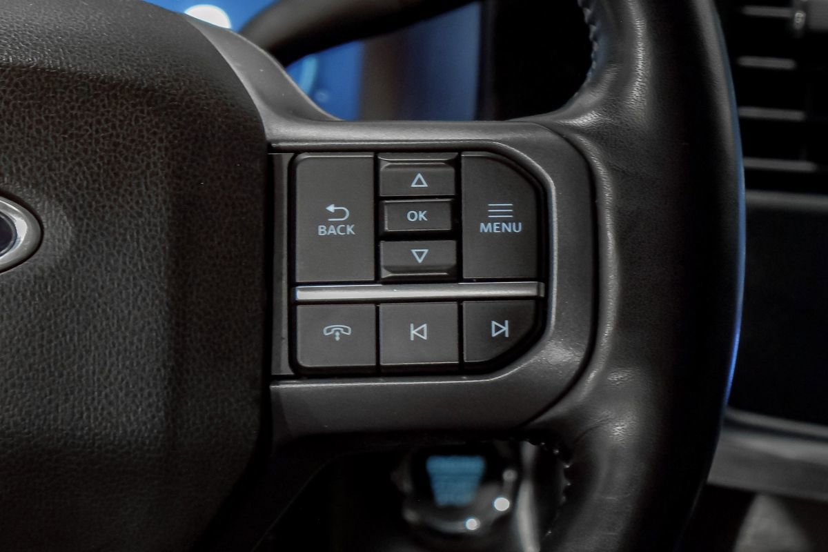 Used 2024 Ford F350 Lariat AWD/4WD image 17
