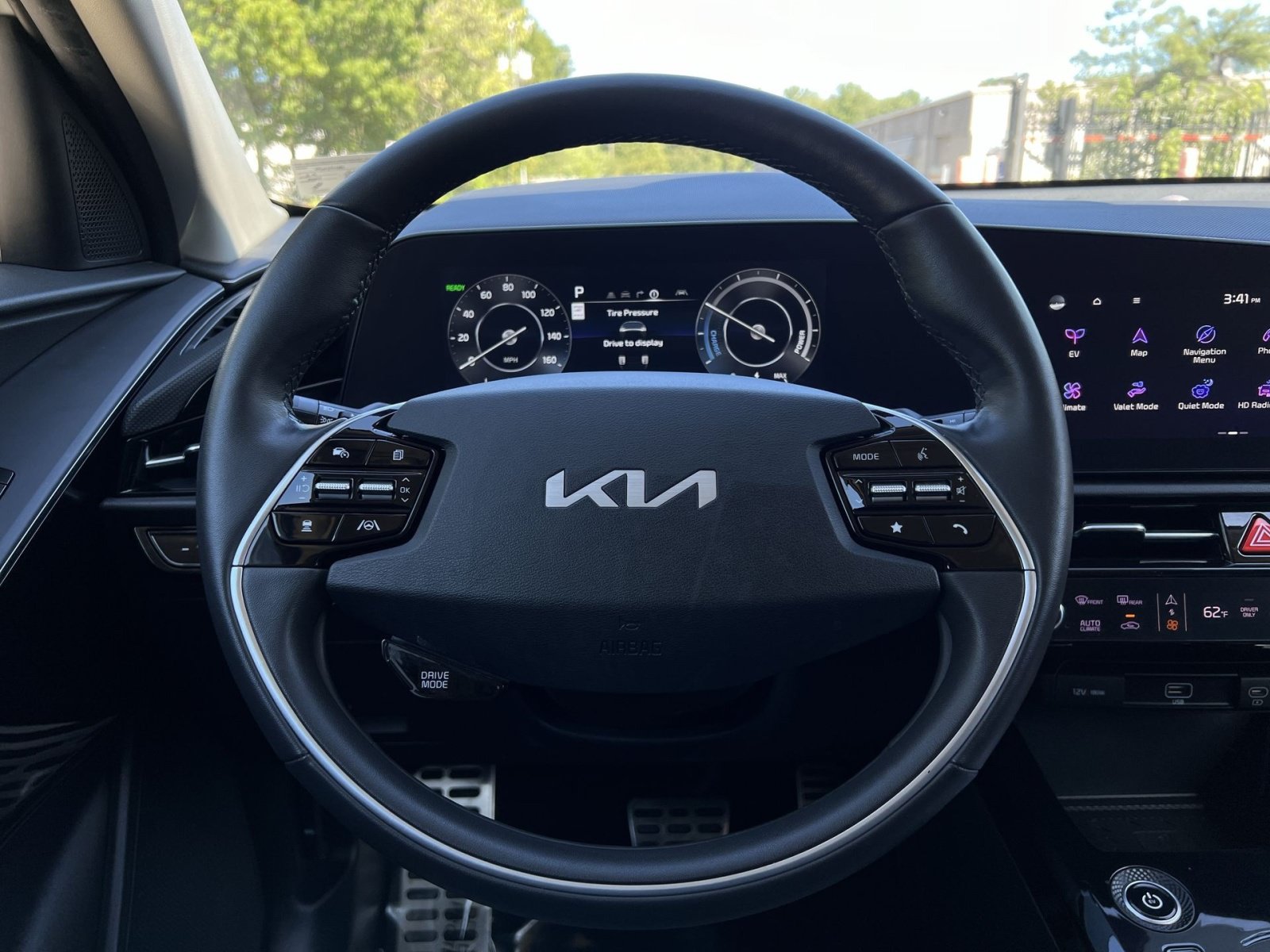 Used 2023 Kia Niro Wave w/ Wave Preserve Package FWD image 24