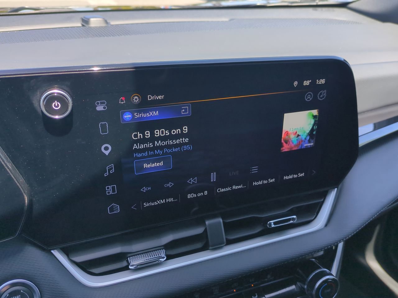 Certified 2025 Chevrolet Equinox LT AWD/4WD image 13