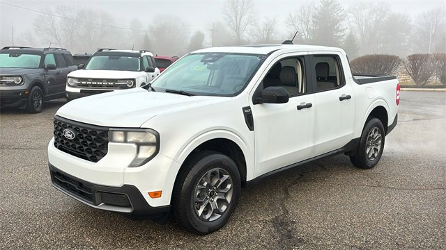 New 2026 Ford Maverick XLT w/ XLT Luxury Package image 3