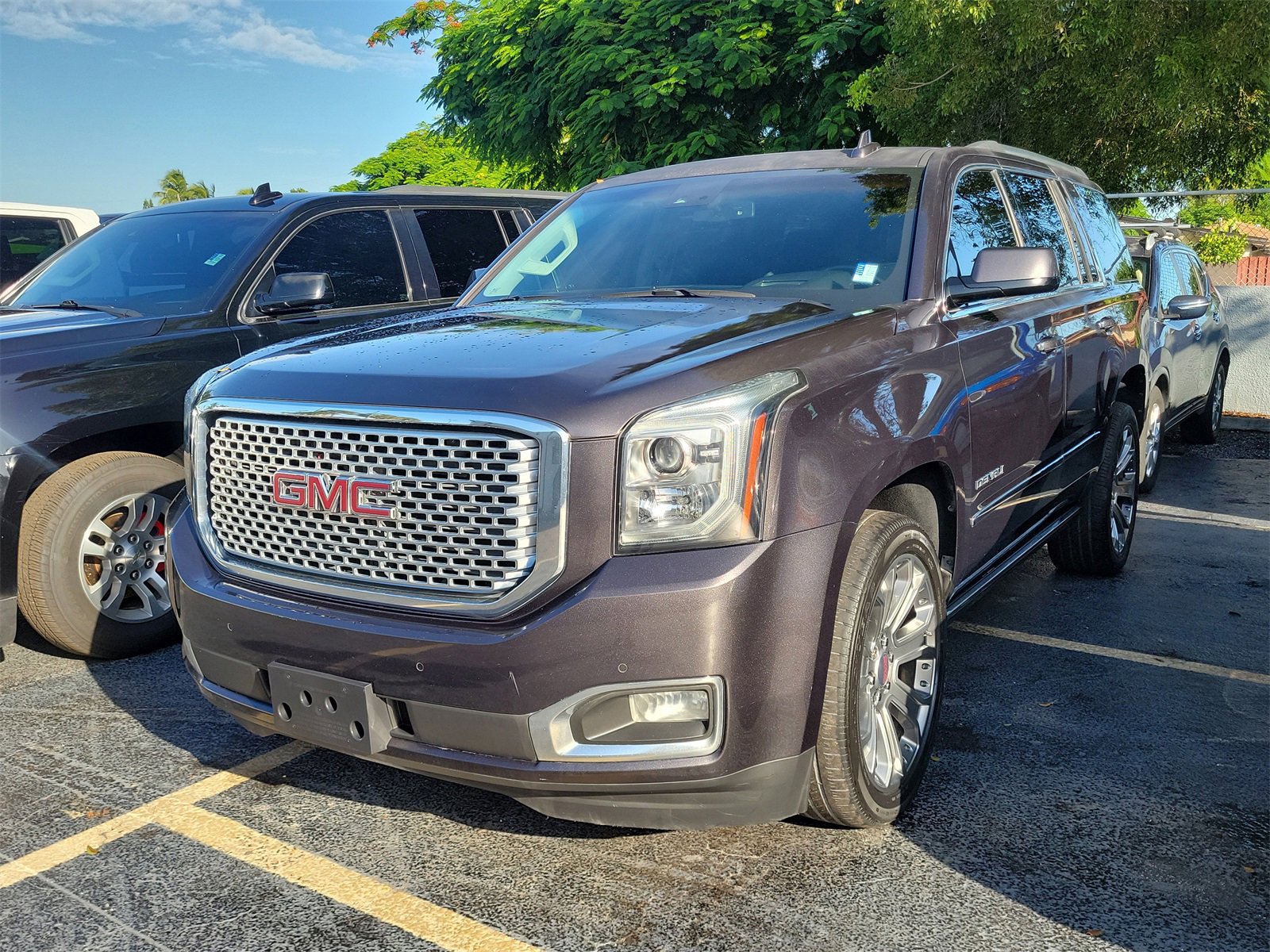 Used 2017 GMC Yukon Denali w/ Open Road Package image 34