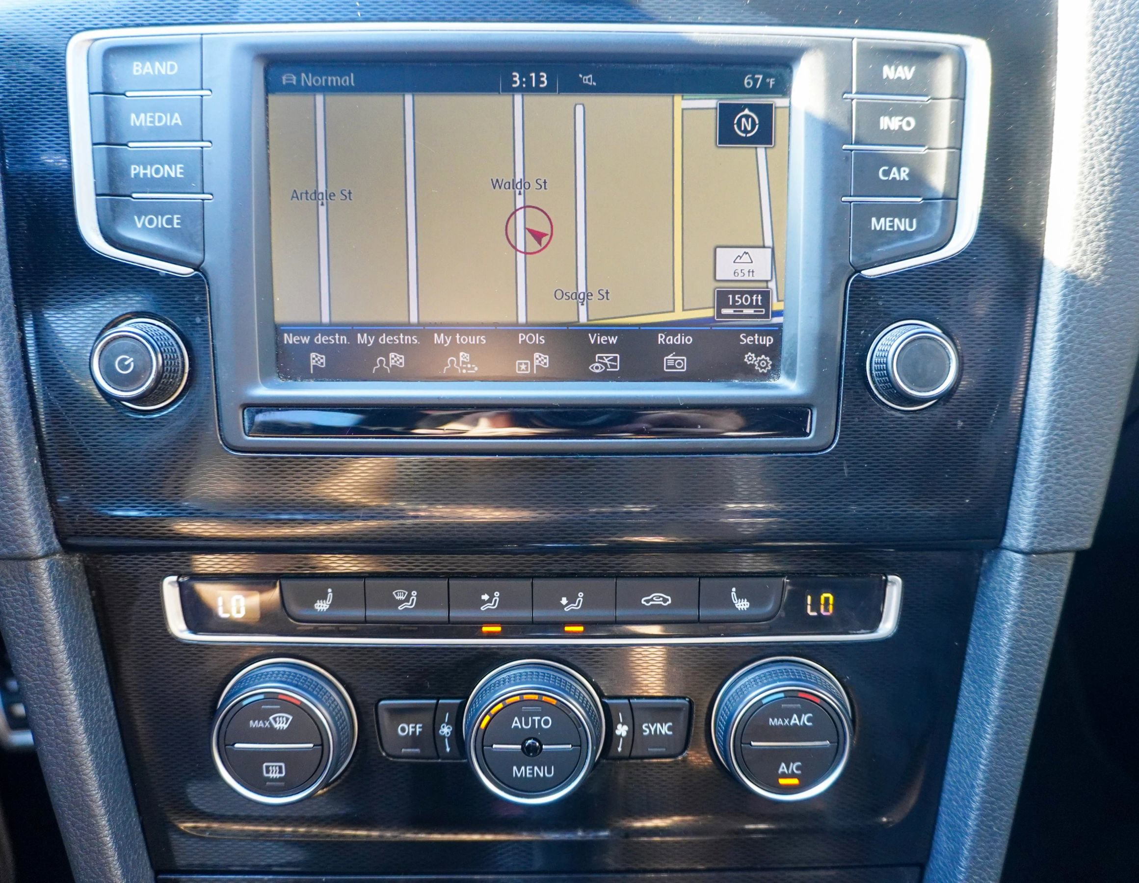 Used 2016 Volkswagen GTI Autobahn image 28