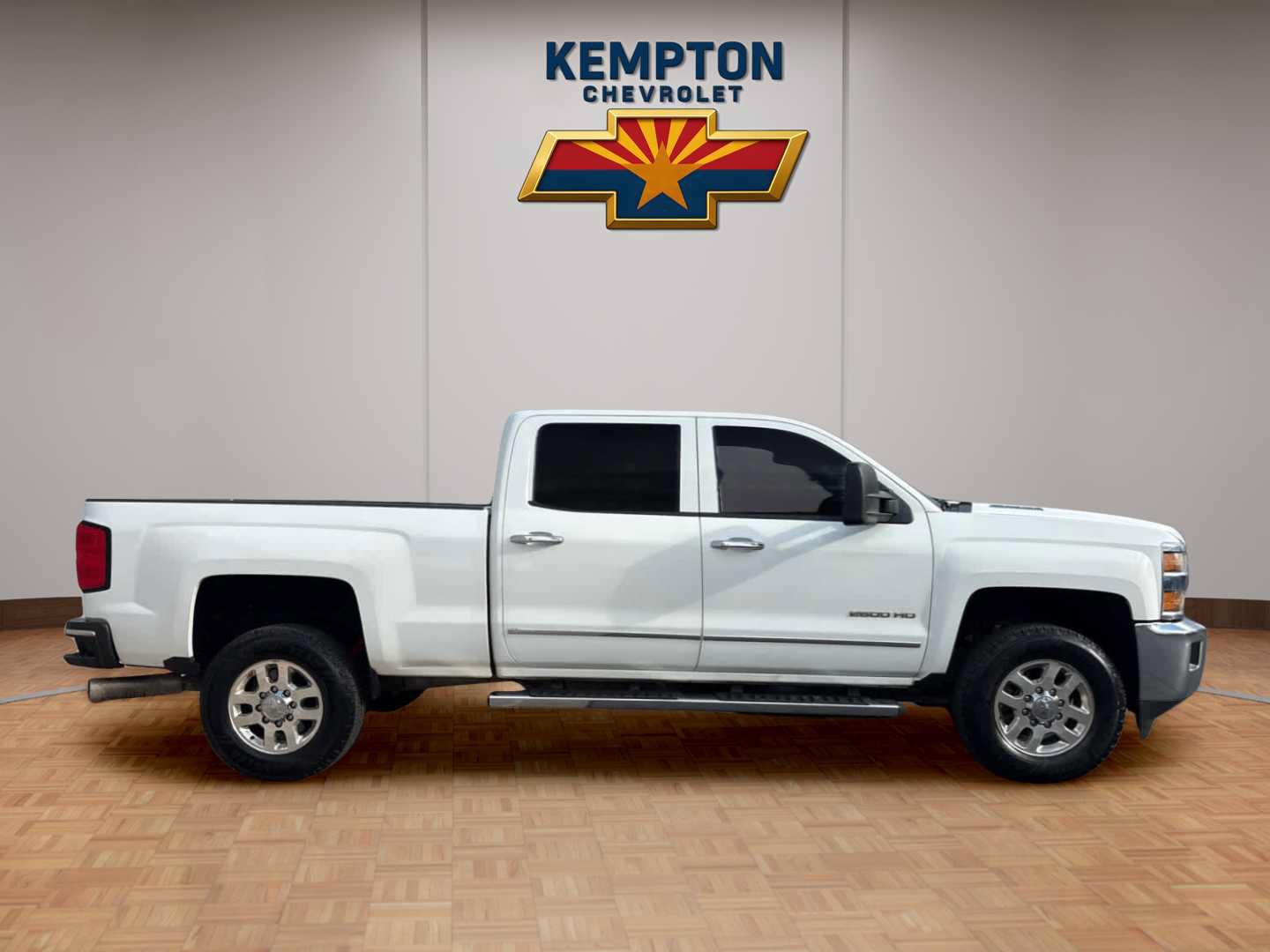 Used 2015 Chevrolet Silverado 2500 LTZ w/ LTZ Plus Package AWD/4WD image 7
