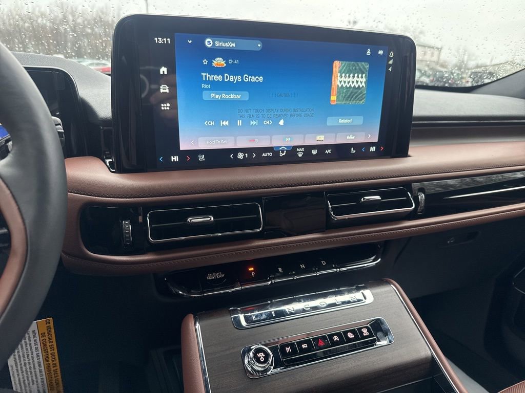 New 2026 Lincoln Aviator Reserve w/ Jet Appearance Package image 24