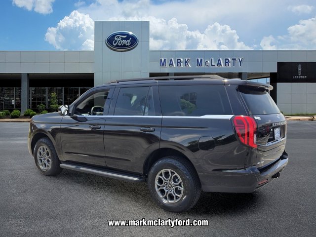New 2026 Ford Expedition Active RWD image 3