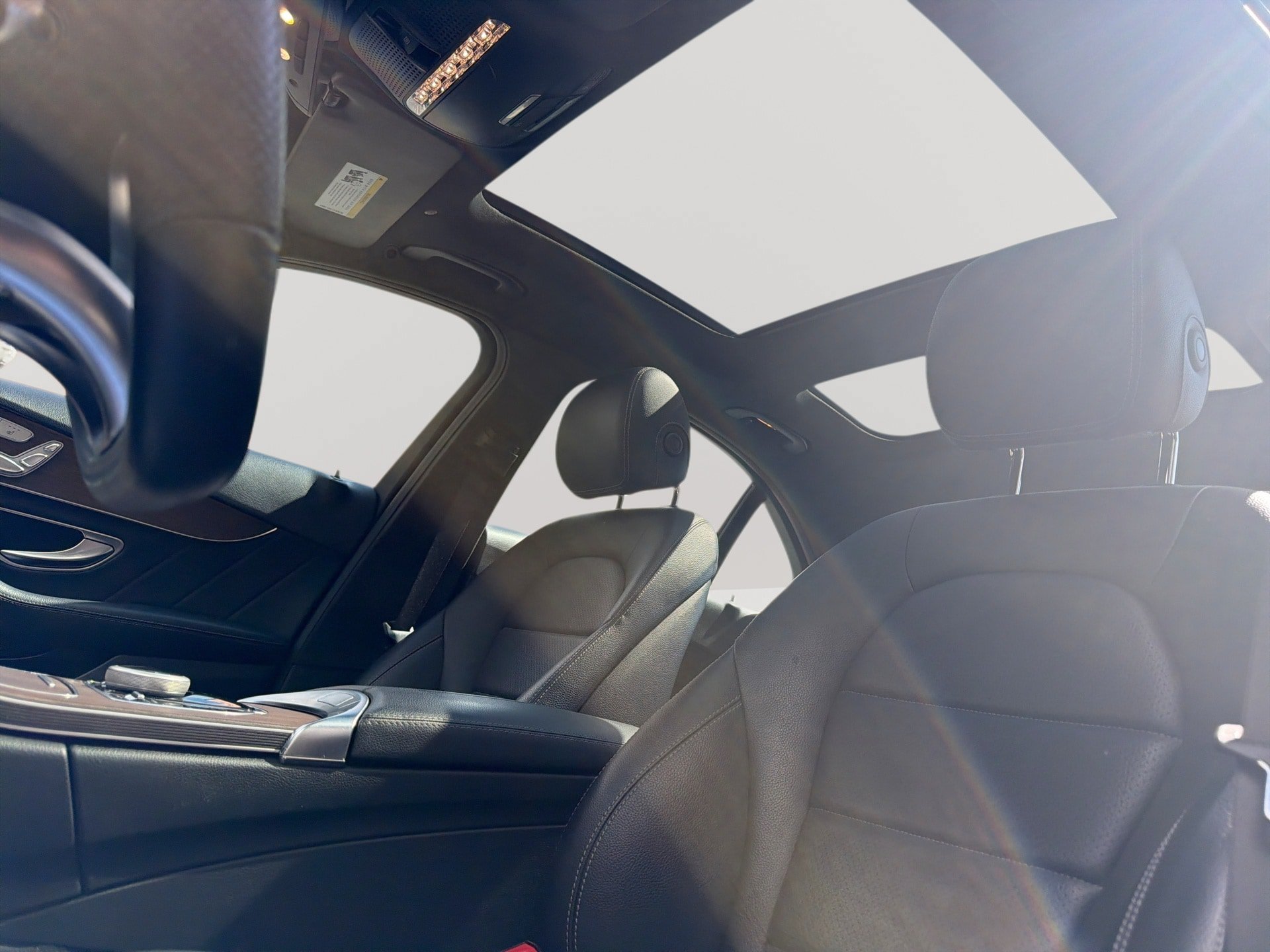 Used 2019 Mercedes-Benz C 300 Sedan image 16