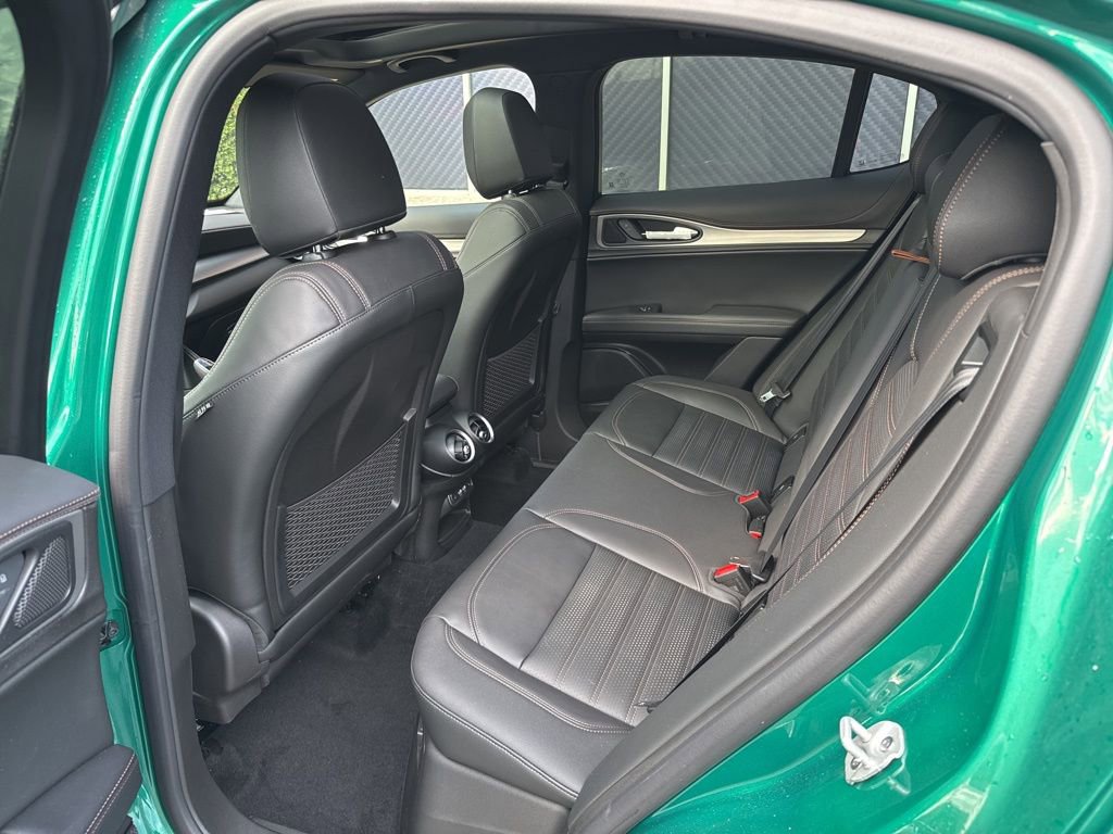 New 2025 Alfa Romeo Stelvio Sprint image 20