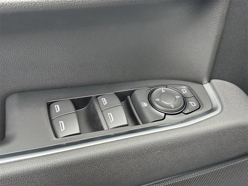 New 2026 GMC Sierra 1500 SLE w/ X31 Off-Road Package image 13