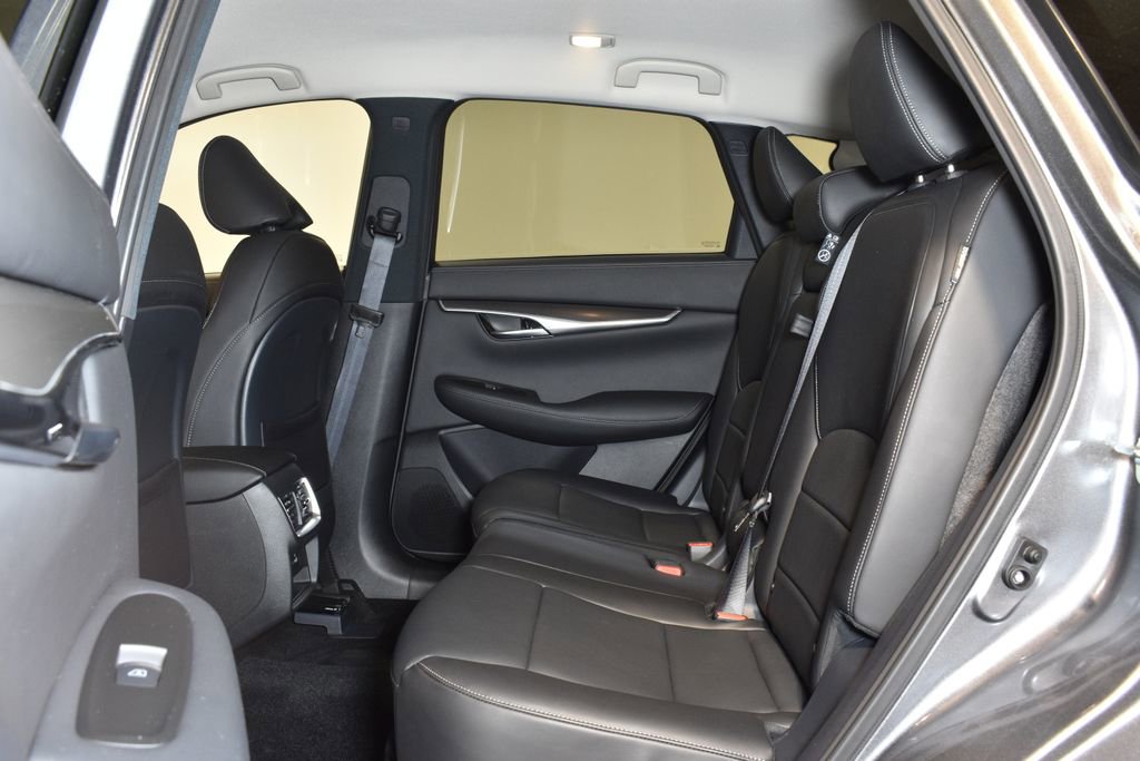 Certified 2025 INFINITI QX50 Pure image 27