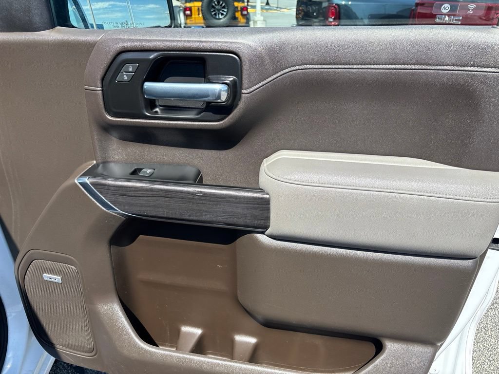 Used 2022 Chevrolet Silverado 1500 LTZ w/ LTZ Premium Package AWD/4WD image 47
