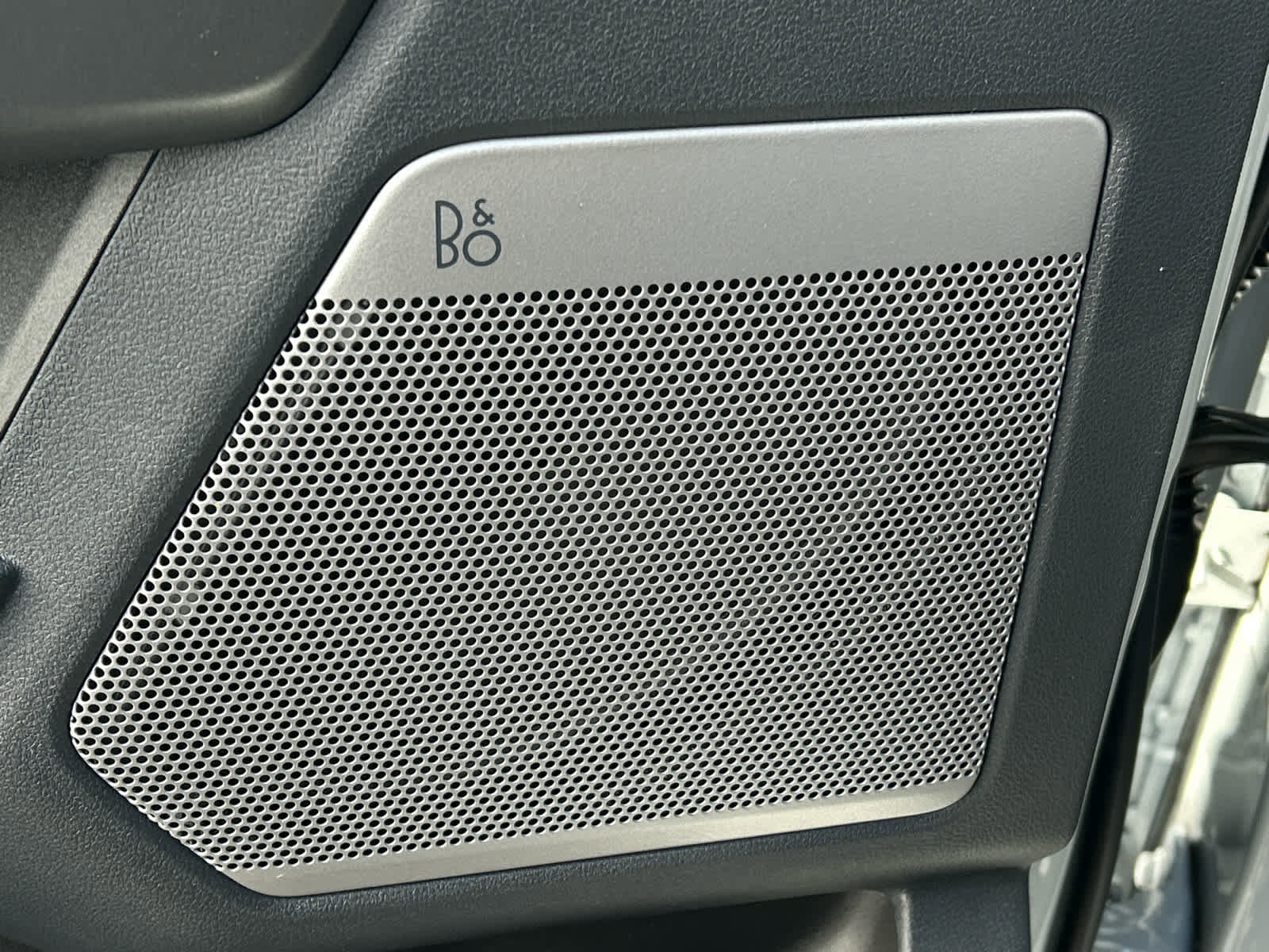 New 2026 Ford F250 Lariat w/ Black Appearance Package image 25