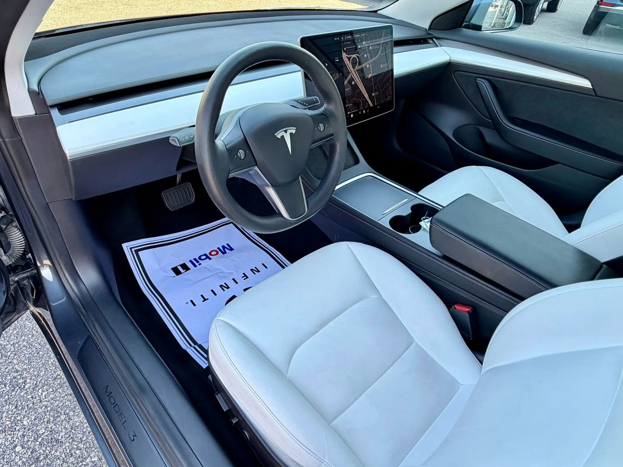 Used 2021 Tesla Model 3 Standard Range Plus RWD image 24