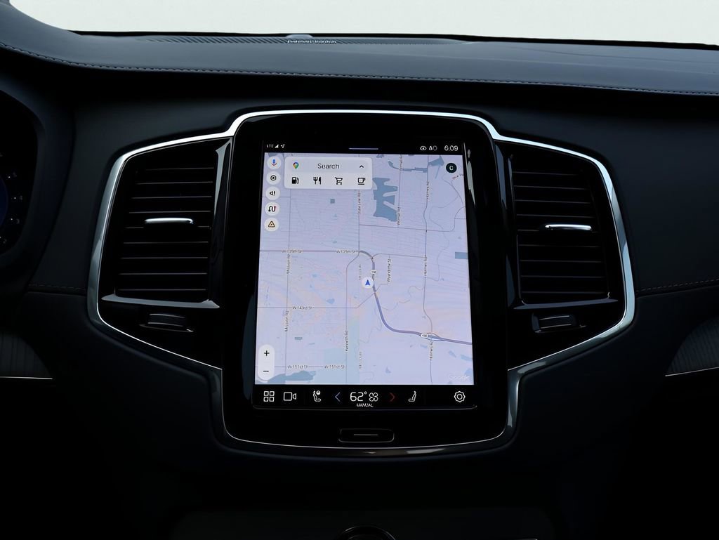 Used 2025 Volvo XC90 B6 Ultra w/ Protection Package Premier image 23