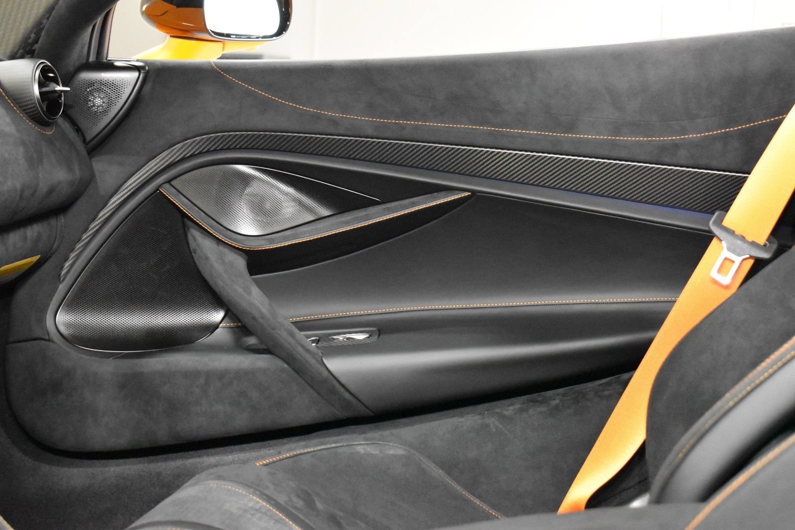 New 2027 McLaren 750S Spider RWD image 22