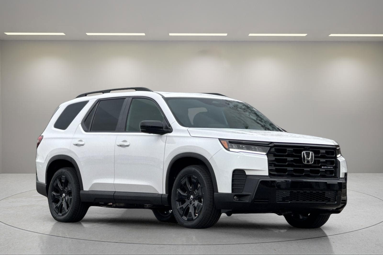 New 2026 Honda Pilot Black Edition image 7