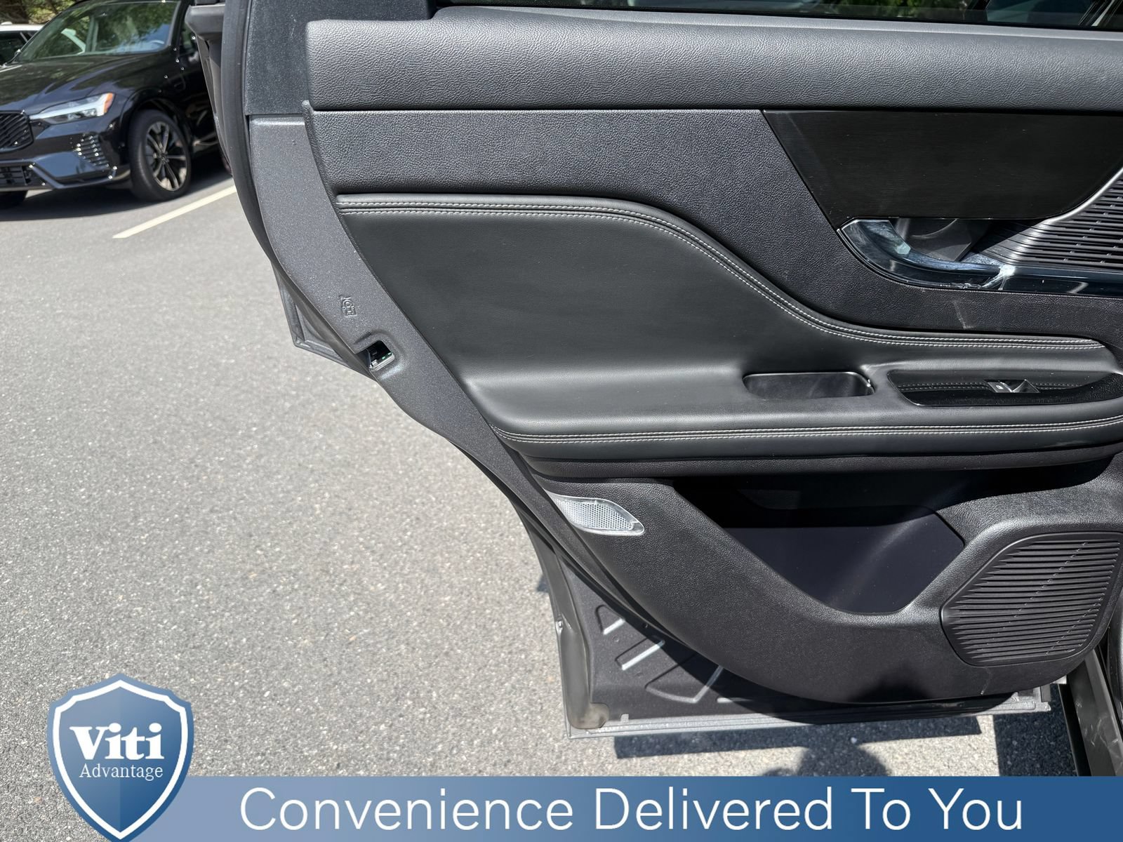 Used 2022 Lincoln Corsair AWD w/ Equipment Group 101A image 19