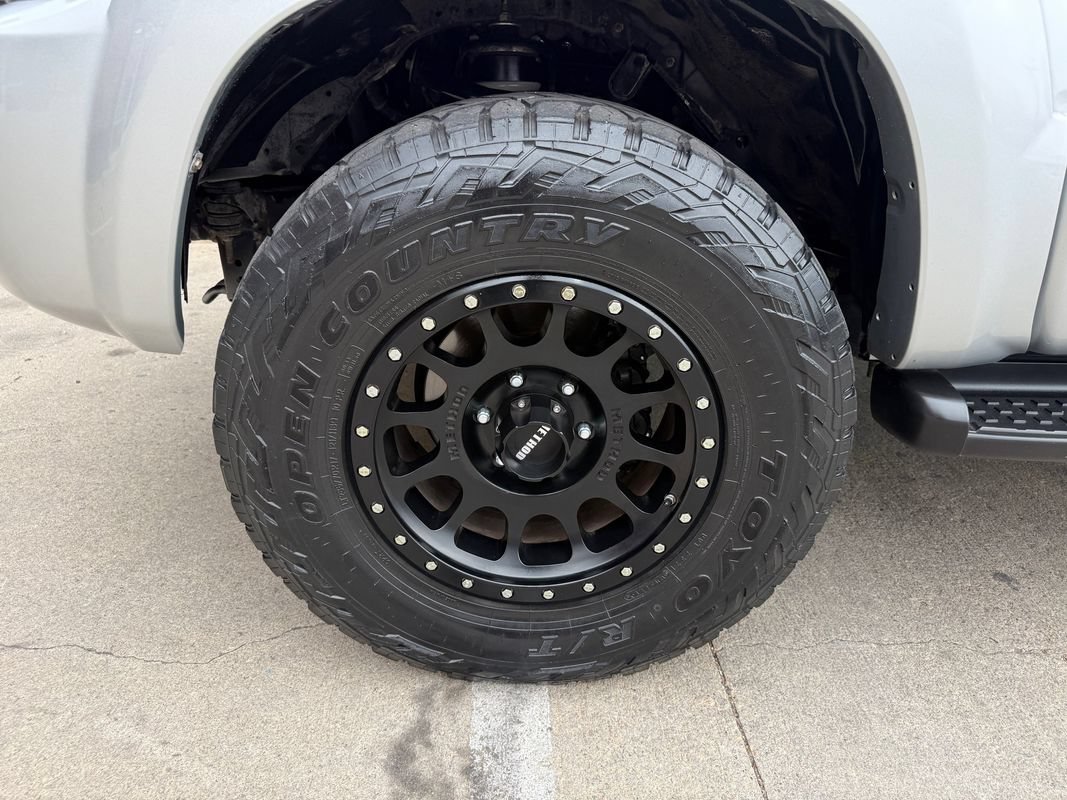 Used 2006 Toyota 4Runner SR5 AWD/4WD image 42