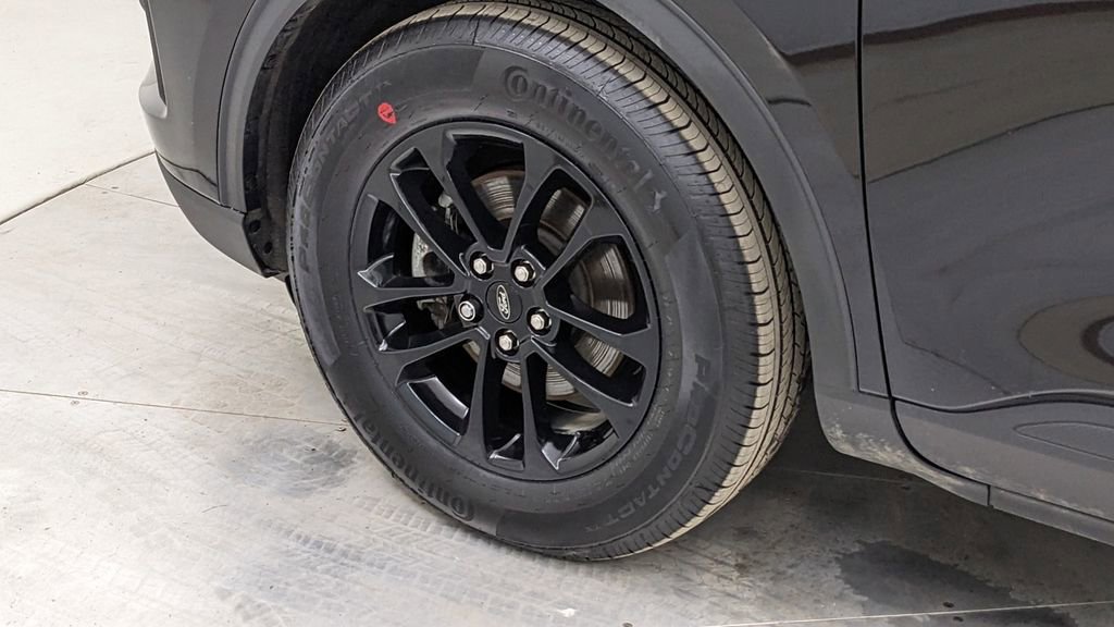 Certified 2023 Ford Escape Active w/ Tech Pack #2 image 4