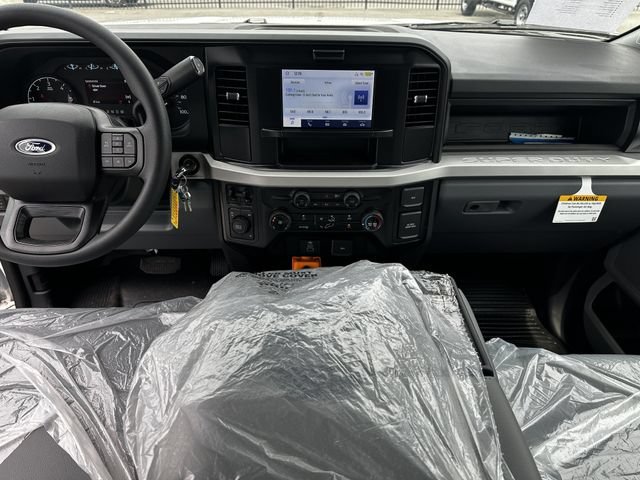 New 2026 Ford F550 4x4 Supercab Super Duty image 37